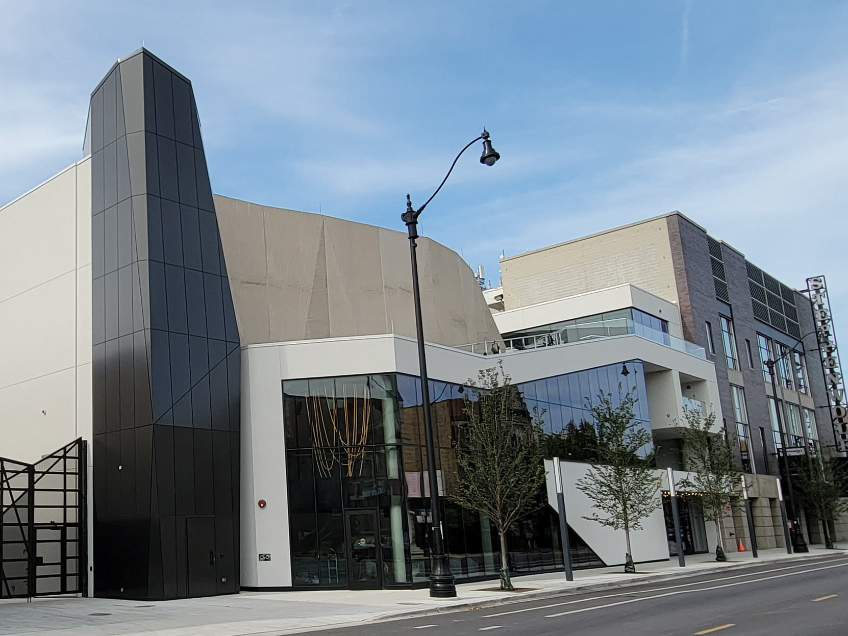 Steppenwolf Theatre MillerClapperton steppenwolf-theatre-millerclapperton